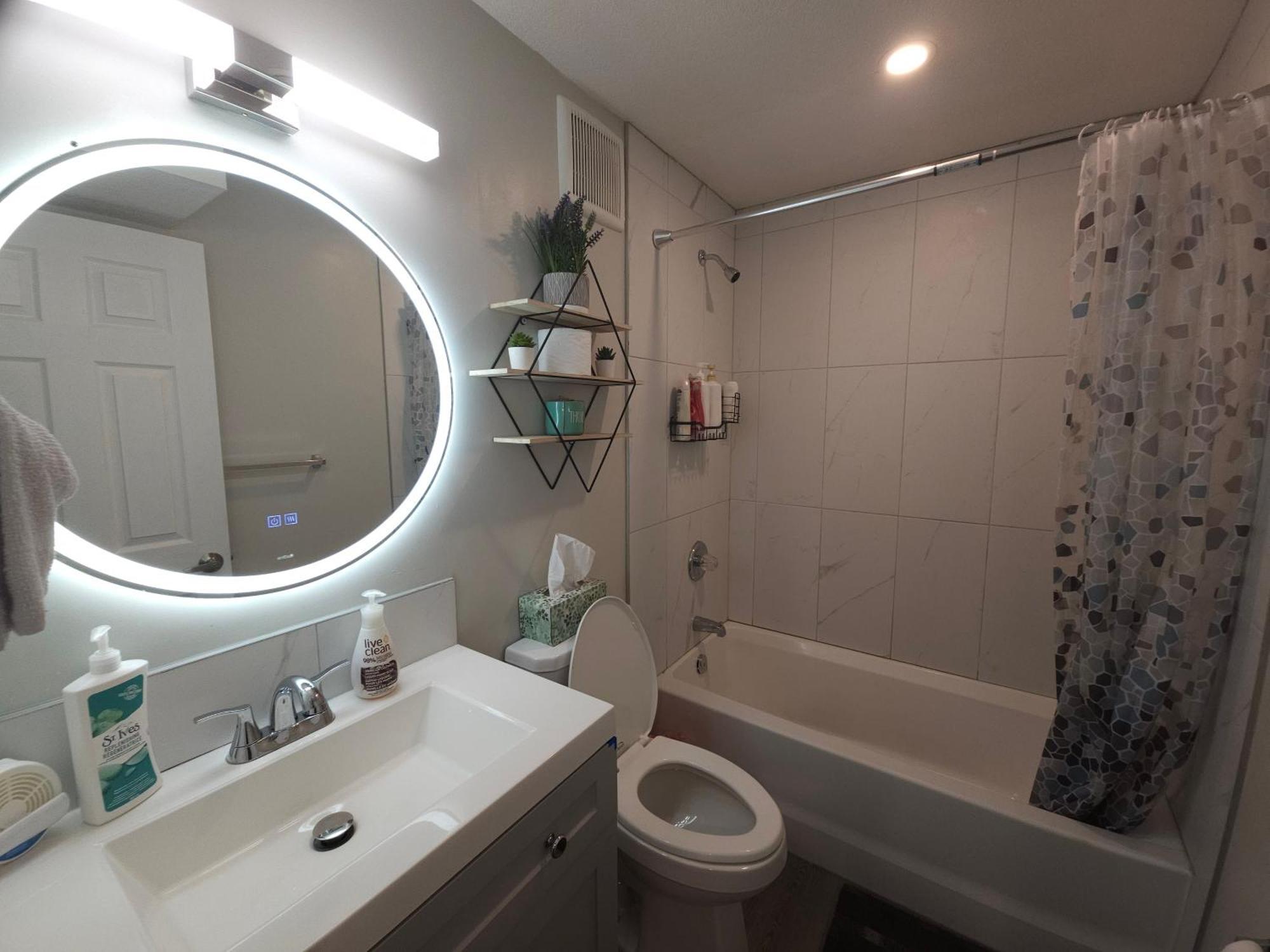 Cozy 2 Bedroom Suite, Queen Beds, Near The Airport Edmonton Extérieur photo