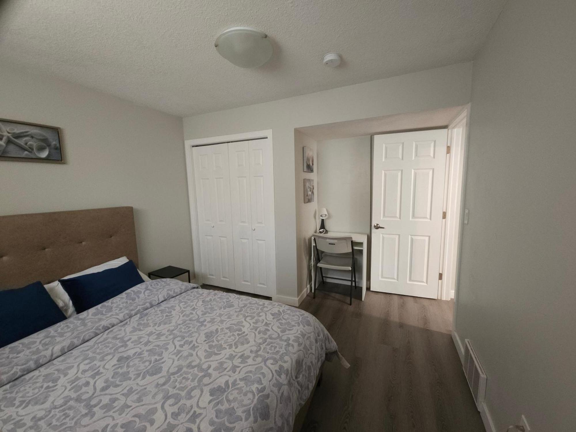 Cozy 2 Bedroom Suite, Queen Beds, Near The Airport Edmonton Extérieur photo