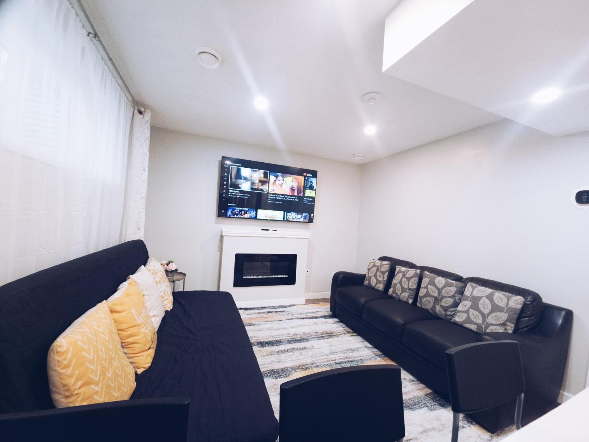 Cozy 2 Bedroom Suite, Queen Beds, Near The Airport Edmonton Extérieur photo